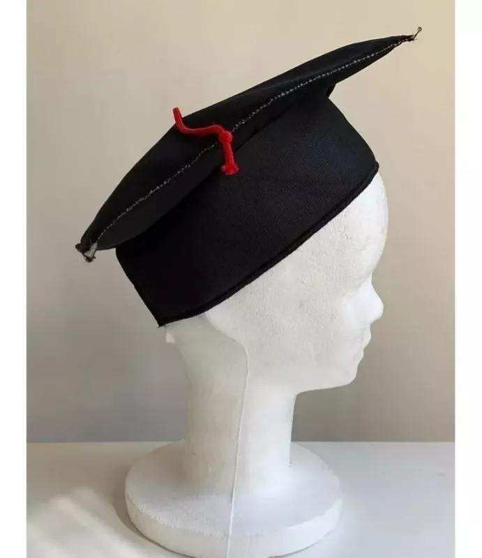Gorro Egresado Birrete Cotillon con Cordon Rojo - Imagen 3