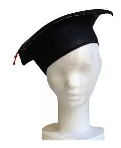 Gorro Egresado Birrete Cotillon con Cordon Rojo - Imagen 4